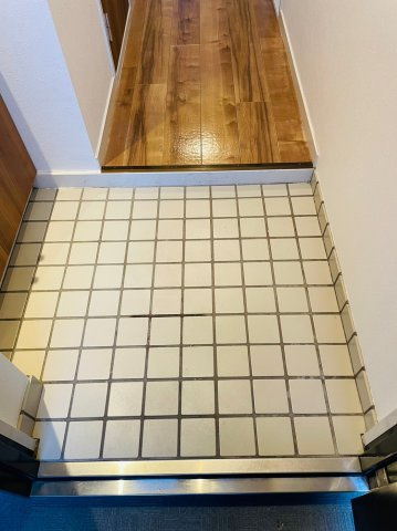 仲介手数料0円！！メゾン浪打の玄関