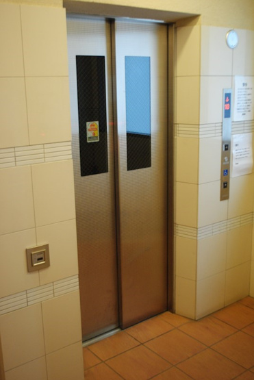 エレベーター