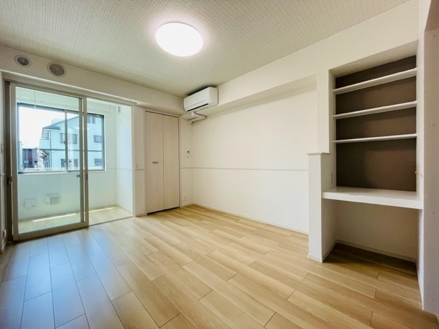 【寝室】スクエアＩＳ　Ⅴ