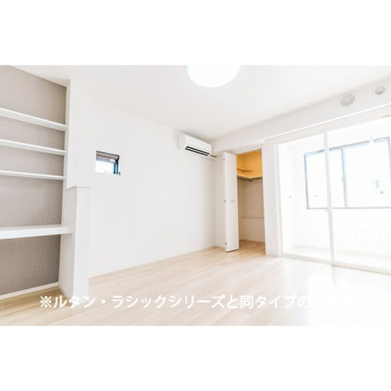 【寝室】スクエアＩＳ　Ⅴ