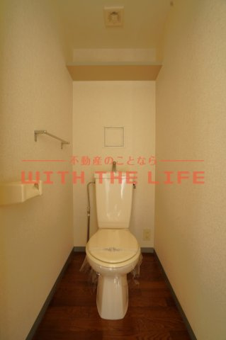 αNEXT久留米第一【キャッシュバック対象物件】のトイレ|ゆったりとした空間のトイレです