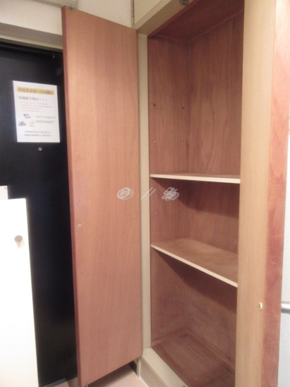 【収納】ビッグヴァンステイツ伊勢佐木南第2 