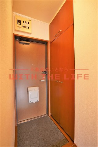 ラ・テール参番館【キャッシュバック対象物件】の玄関|毎日通る玄関はこちらです