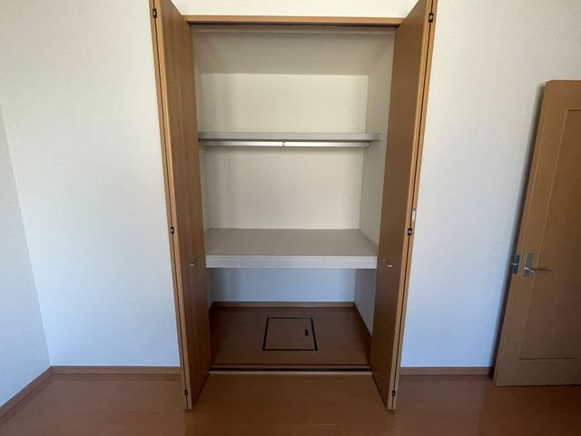 【収納】エスト・ハナセン
