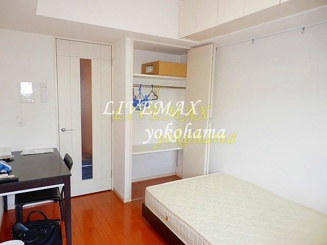 【居間・リビング】エステムプラザ横浜みなとみらいWEST