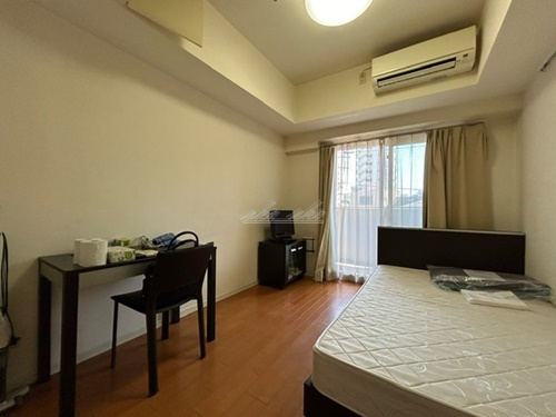 【居間・リビング】エステムプラザ横浜みなとみらいWEST