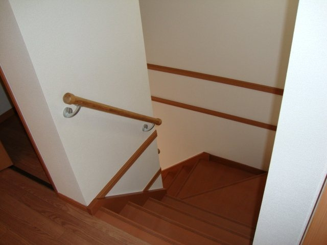 グランディール中広【10,000円キャッシュバック対象物件】の洗面所|脱衣スペースもあります