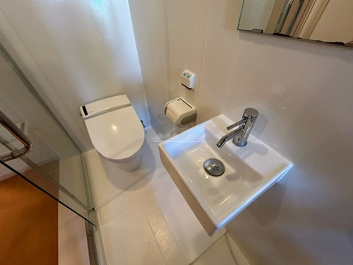 【洗面所】EAST RISE 由比ガ浜B