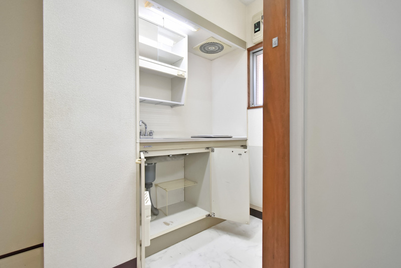 レジデンス櫛原【キャッシュバック対象】の収納|ちょっとした収納スペースも充実しています