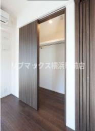 【収納】ラティエラ横濱鶴見