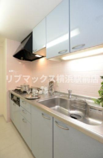 小物等は付帯しません 