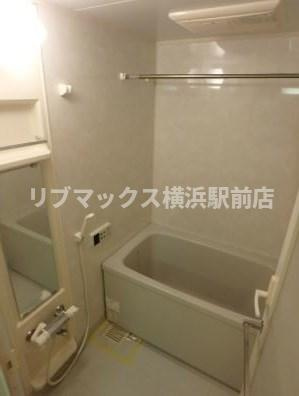 【浴室】CASSIA横濱ガーデン山（旧：TKフラッツガーデン山） 