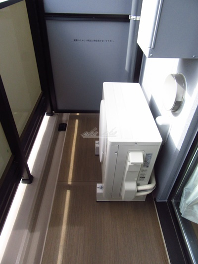 【バルコニー】クレヴィスタ横浜関内