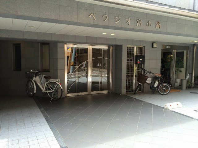 【エントランス】ベラジオ富小路