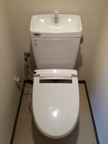 ※温水洗浄便座に入れ替え済