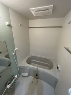 【浴室】フォレスタ岡山医大南