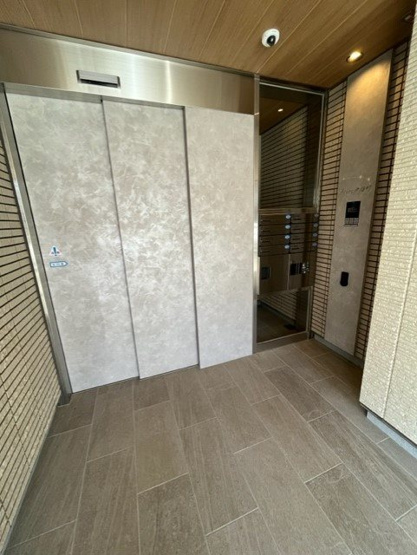【エントランス】Ａｒｉｅｓ伊福町