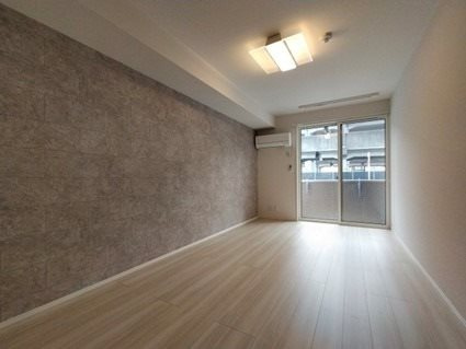【居間・リビング】メセタ　B棟