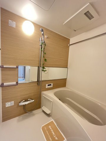 【浴室】アルシオネ岡山駅西