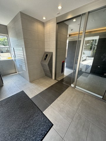 【エントランス】アーバンパレス田町