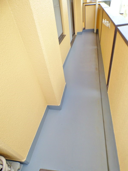 【バルコニー】