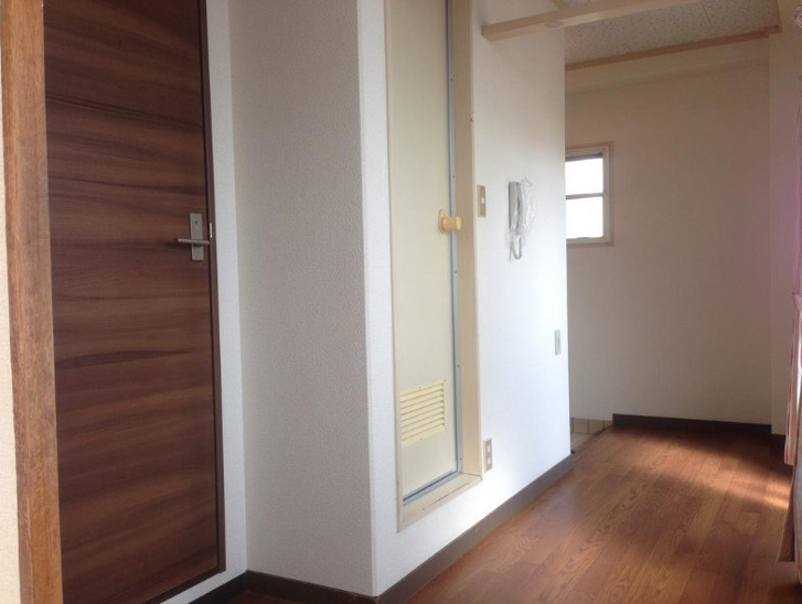 【居間・リビング】モンテカルロモトヤマ 