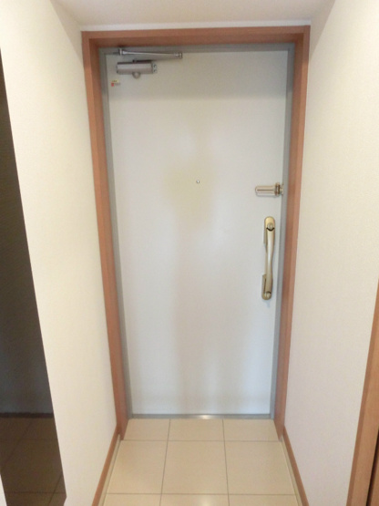 【玄関】ウイング昭和町
