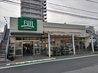 ＦＵＪＩ 北久里浜店まで800ｍ