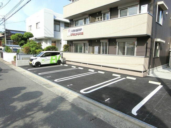 【駐車場】ソレイユ緑井