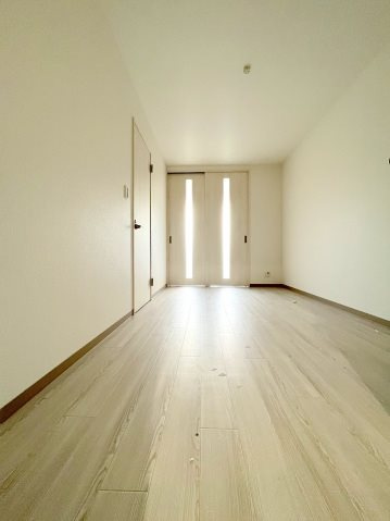 【居間・リビング】M Terrace藤垂園　弐番館