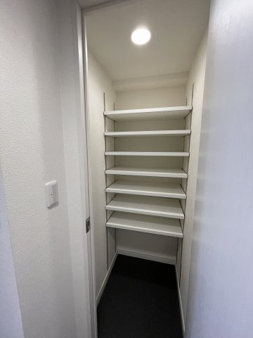 【収納】プレサンス丸の内リラティ