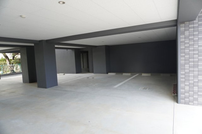 【駐車場】 | ラ・クラセーヴァ東本町