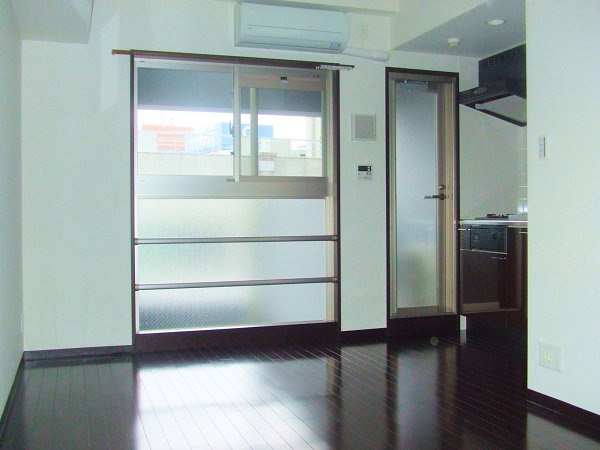 【居間・リビング】プレミアムコート名古屋金山インテルノ