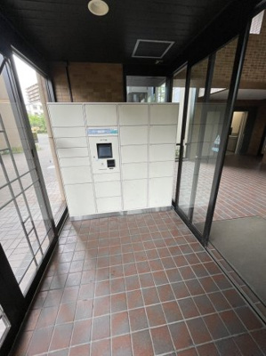 【エントランス】 | 四季彩都いちょう館B棟 | お洒落なエントランスです！