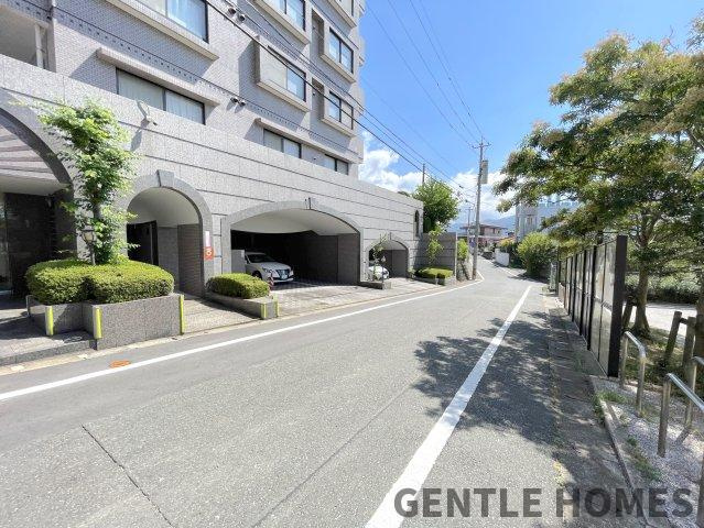 笹丘パーク・マンションの周辺