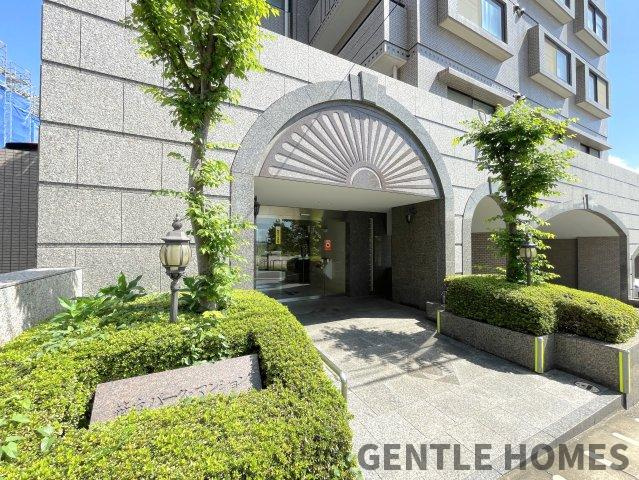 笹丘パーク・マンションのエントランス