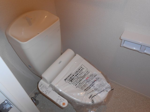 リヴィエール本町IIIのトイレ
