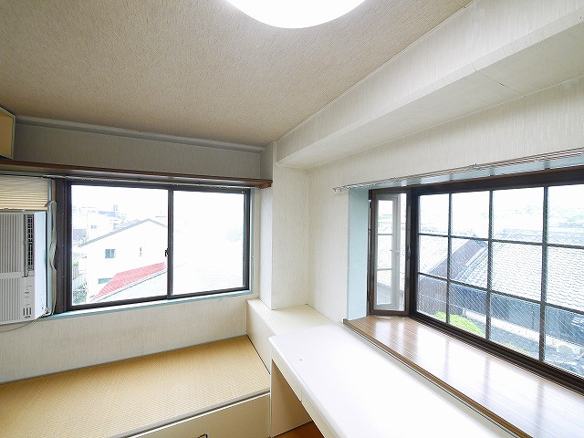 マンションアモリーノの寝室