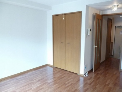 【寝室】 | パインワン