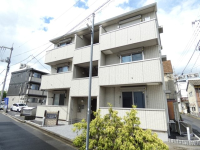 【外観】 | セントレドゥブランシェU | 外はこのようになっています