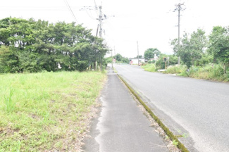 【前面道路含む現地写真】 | 鹿屋市吾平町下名　売地 | 南側