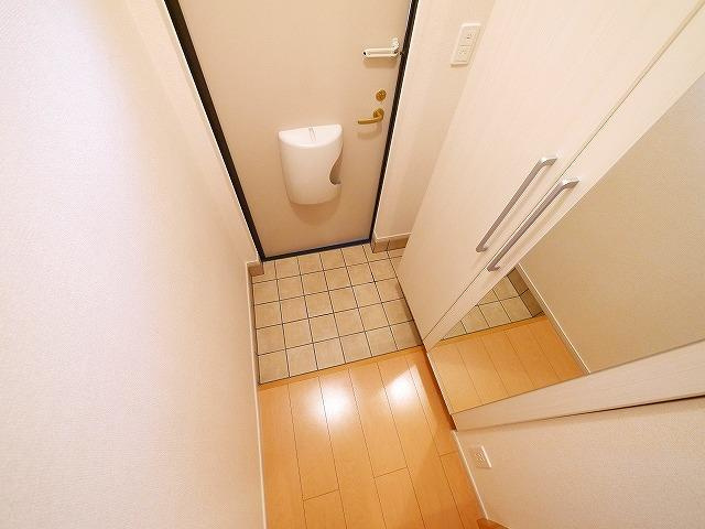リバーサイド　桜　Ⅰの玄関|落ち着いた玄関です