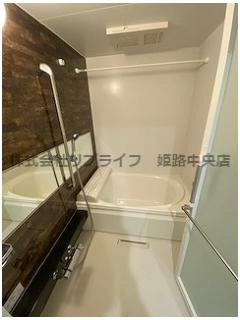 シャーメゾン　姫路Wの浴室