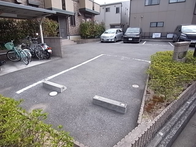 【駐車場】 | エトワール白水 | 駐車場