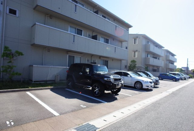 【駐車場】 | グランドアトリオ神戸西 | 駐車場