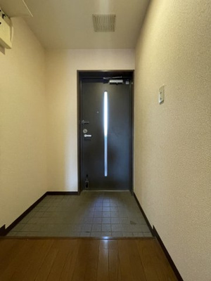 【玄関】 | プラザハイツ二ッ屋A棟
