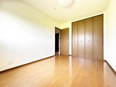 【洋室】 | サンシャイン白馬B | ※同物件、別のお部屋の写真です。