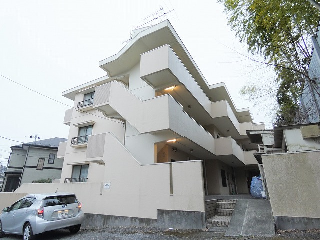 パールマンションのエントランス