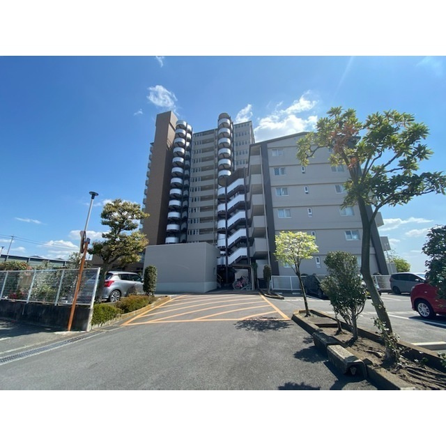エクレール第４岩槻の駐車場|駐車場があります