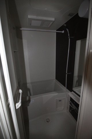 アルヴィータ日吉の浴室